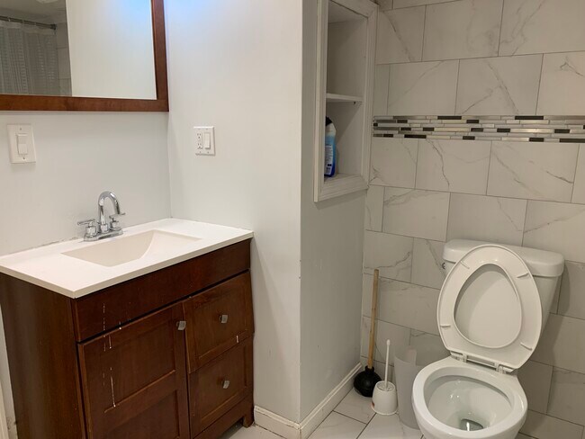 Photo - 12 Verndale St Unidad 1