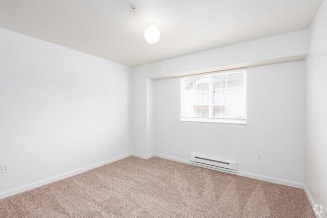 1BD, 1BA - 589SF