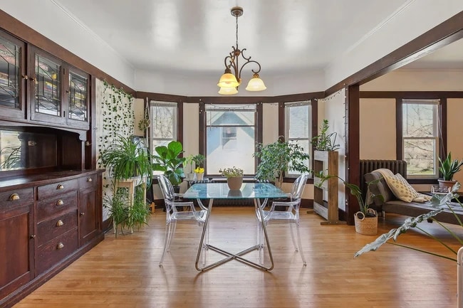 Dining - 1612 Van Buren Ave Apartments Unit 4