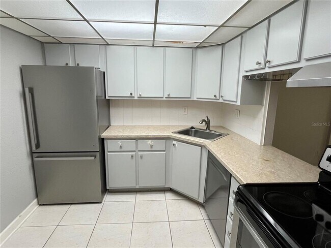 Photo - 2700 Coconut Bay Ln Unit 423 (2C)