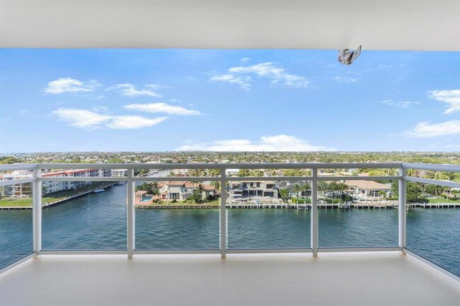 Photo - 1160 Hillsboro Mile Condo Unit 905