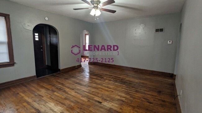 Photo - Cozy 2 Bedroom Home!