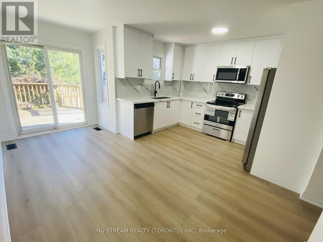 Photo - 25 Quance St