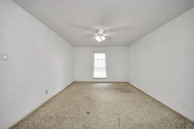 Building Photo - 2800 Jeanetta St Unit 2304 Rental
