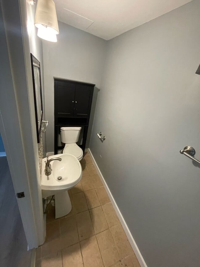 Photo - 111 River St Unit 3