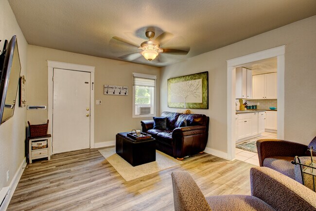 Photo - 3801 W Grover St Unit 503 S Latah St.