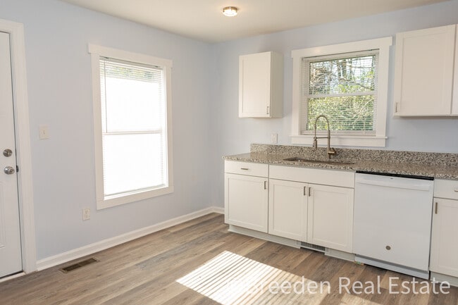 Photo - 2954 Old 70 Loop