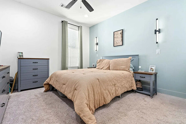 Photo - 316 Northgate Blvd