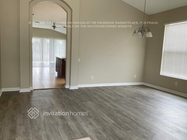 Photo - 9919 59th St E