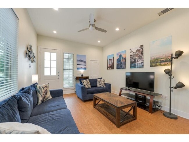 Photo - 2400 Louis Henna Blvd Unit 301