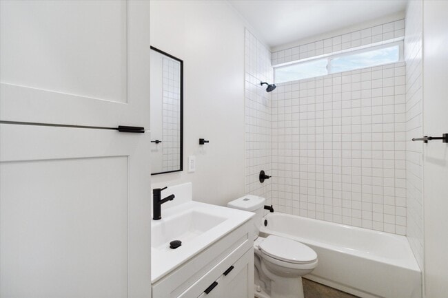 Photo - 347 W Roma Ave