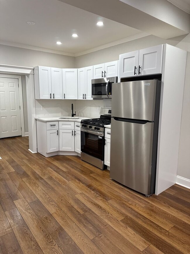 Building Photo - Beautiful Newly Renovated 3 Bedroom Home Now Available in East Falls!!!