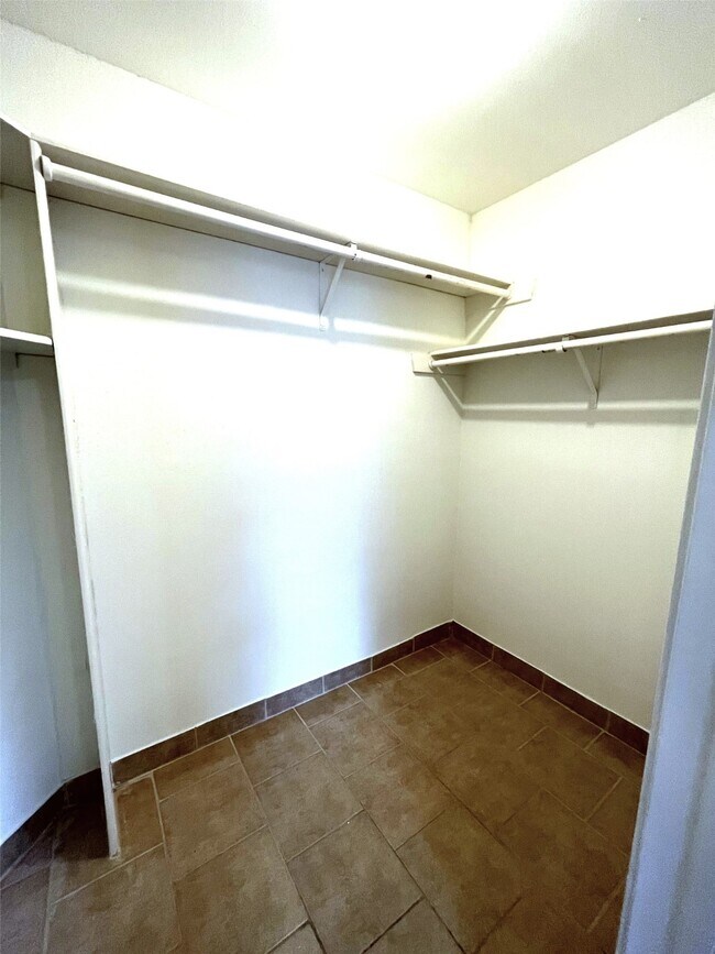 Photo - 7200 T C Jester Blvd Unidad 3402