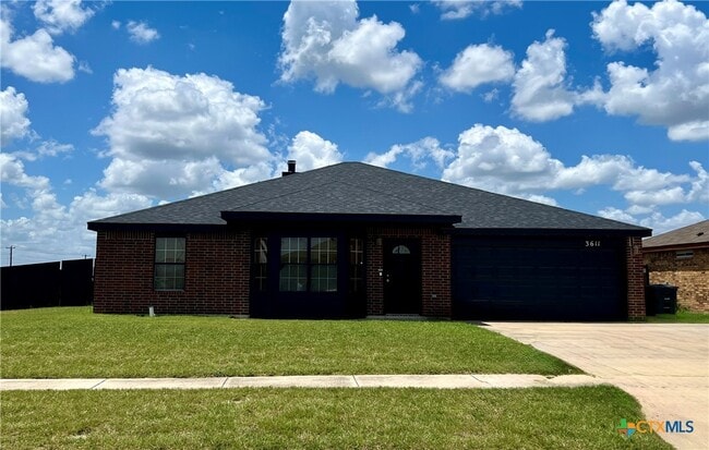 Building Photo - 3611 Selena Dr Rental