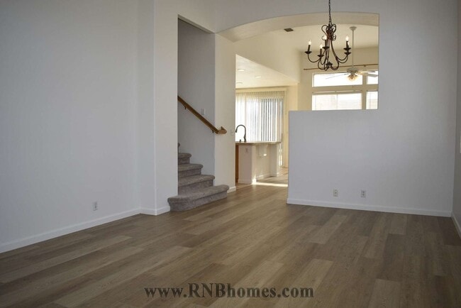 Photo - 2108 Macaw Ln