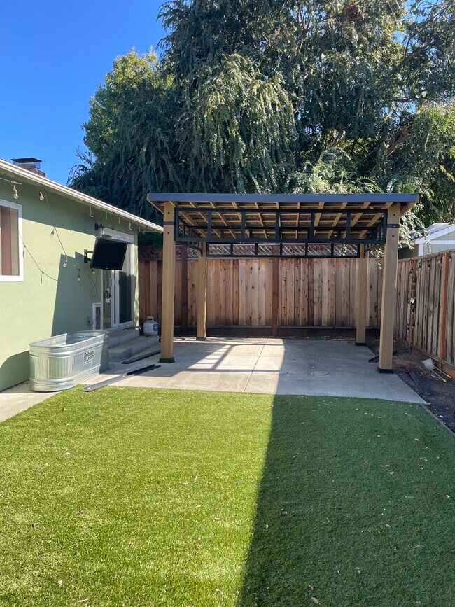 1166 Ruby St Townhome Townhome Rental in Redwood City CA