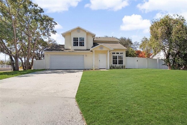 Photo - 11462 Commercial St