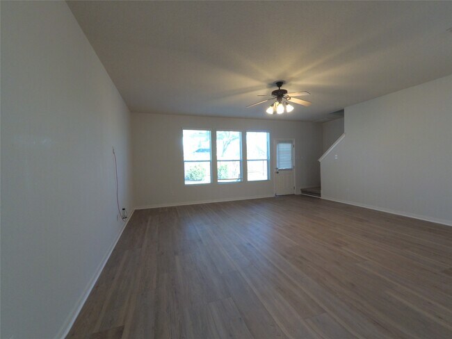 Photo - 18418 Burgundy Sky Way