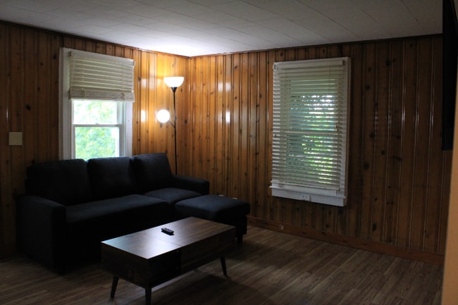 Photo - 2110 Hawthorne St