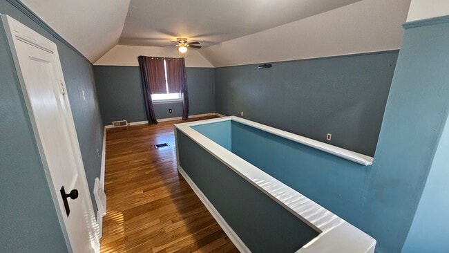 Bedroom 3 - 2259 Cambridge Rd