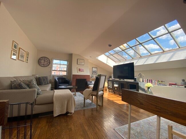 Photo - 63 Marlborough St Apartment Unit 6