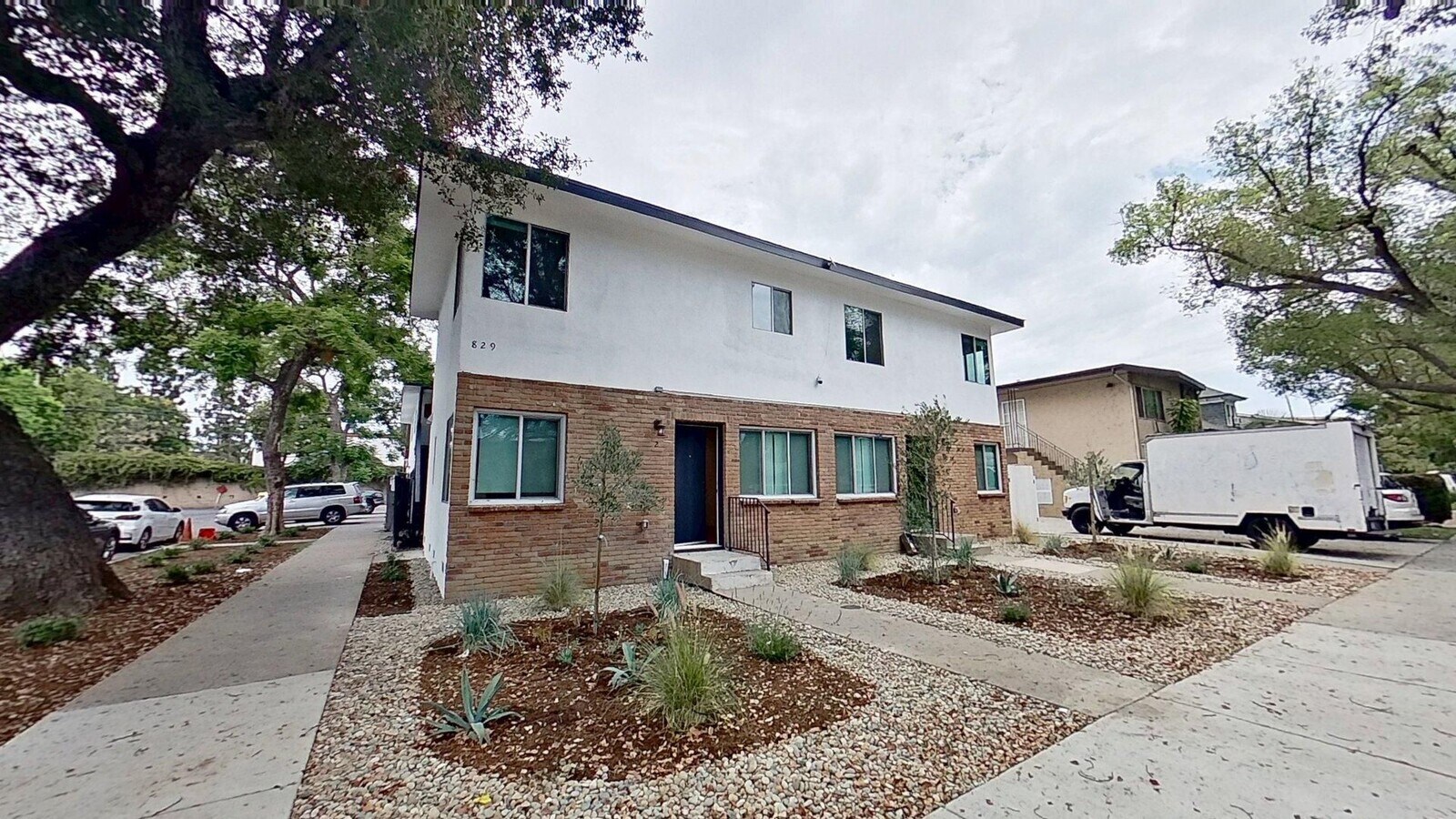 829 N Garfield St - 829 N Garfield St