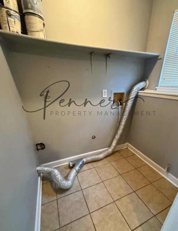 Photo - 716-D NE BALL DR