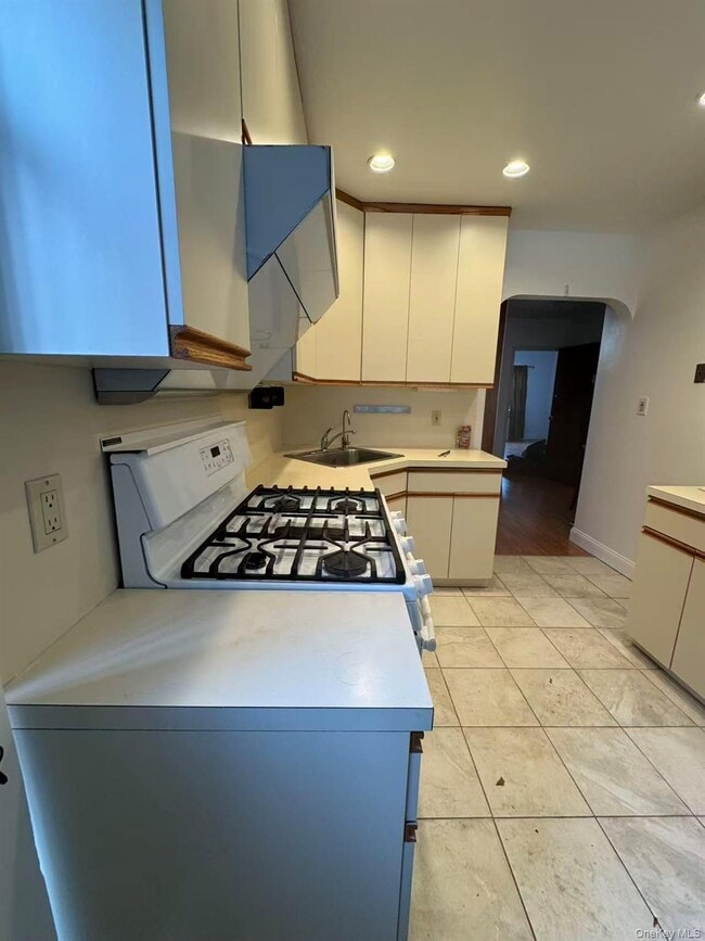 Photo - 52-02 62nd St Unidad 1FL