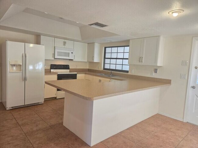 Photo - Rare 5BR Home for Rent in Mills 50 – Across from Lake Estelle