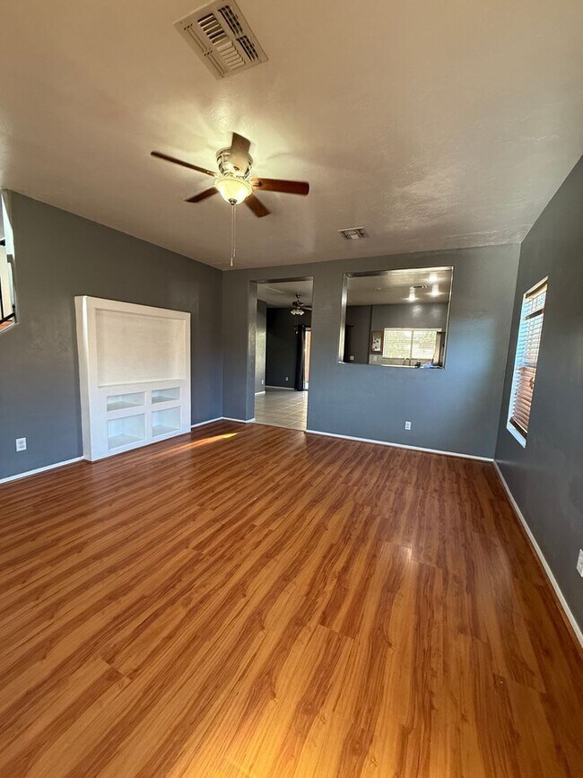 Photo - Beautiful 3-bed, 2-bath corner lot home in the desirable Riverhaven Community