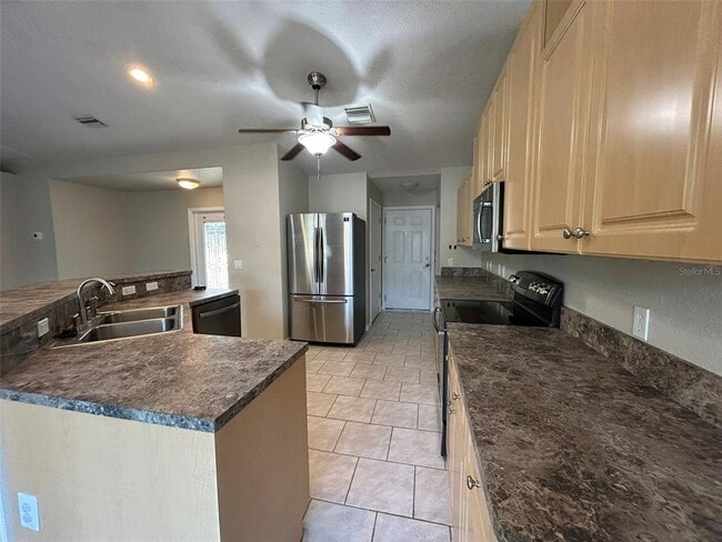 Photo - 5479 Gannaway St