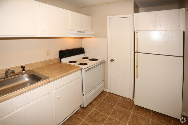 1BR-1BA 800SF - Spring Gardens