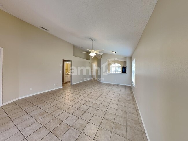 Photo - 2465 Saint Pauls Dr