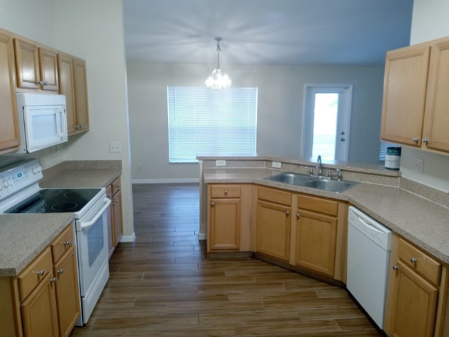 Photo - 2301 SW 25th St