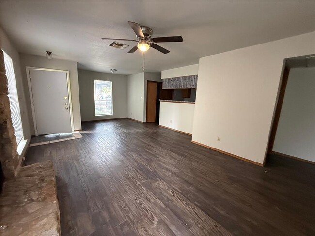 Photo - 7601 St Amant Pl