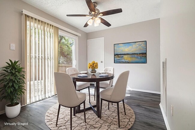 Building Photo - 11915 S Red Cedar Cir