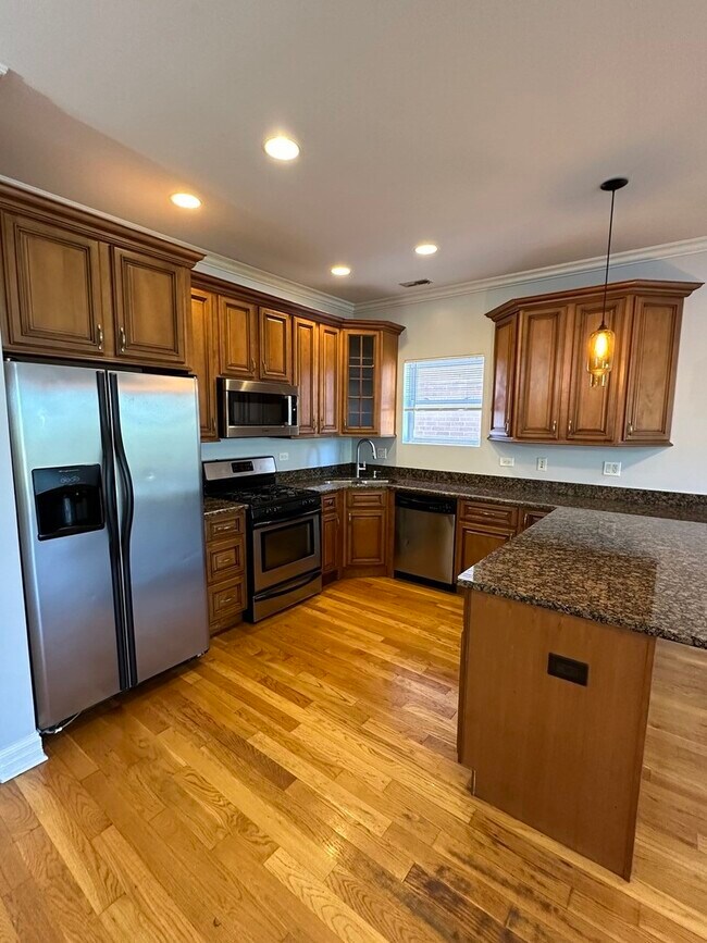 Photo - 6229 N Richmond St Unidad 4S