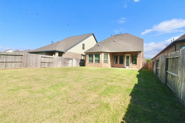 Building Photo - 10919 Texas Rose Dr