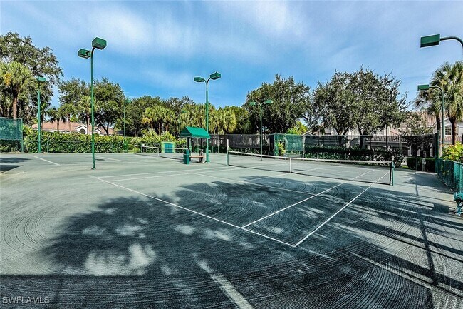 Photo - 6910 Satinleaf Rd N Unit 101