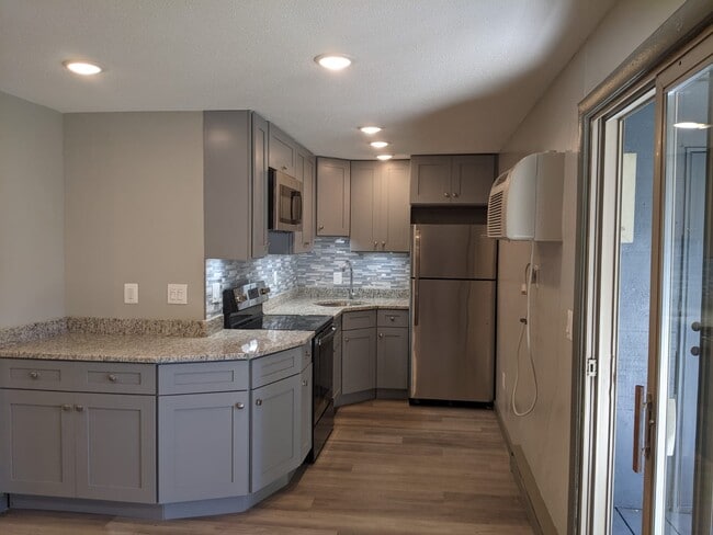 Photo - Phoenix Apartments