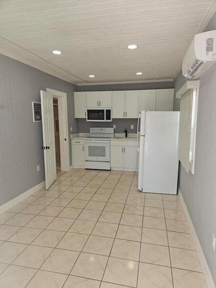 Photo - 425 Ardmore Rd Unit 4