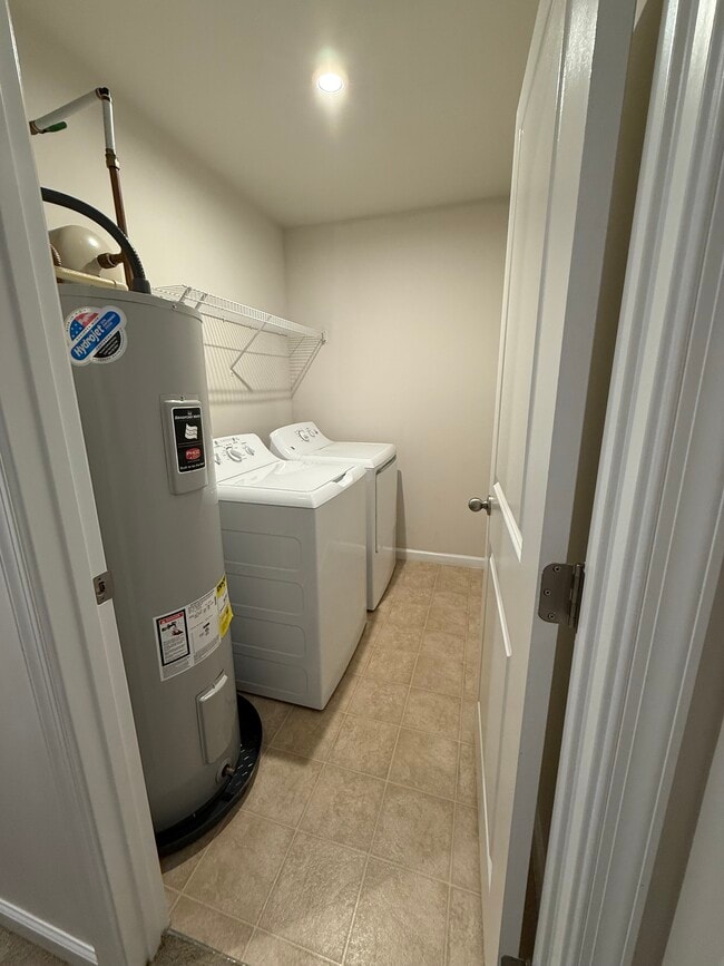 Photo - 704 Braeswood St