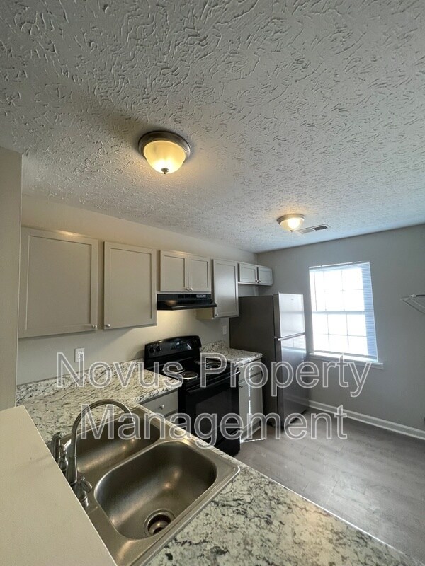 Photo - 763 South St