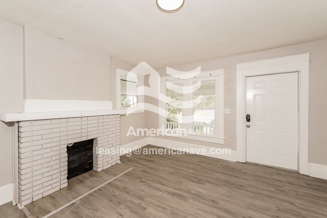 Photo - 308 83rd St S