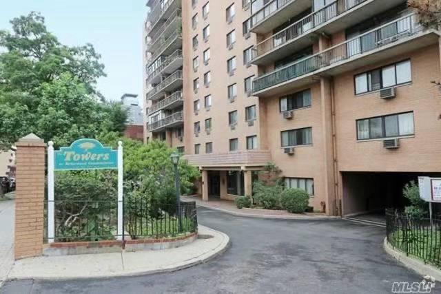 Building Photo - 136-75-136-37 37th Ave Unit 5G Rental