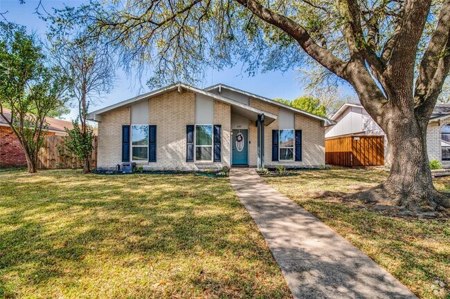 Building Photo - 2321 Norway Dr Rental