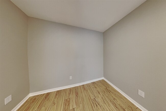 Photo - 32331 Summer Park Ln