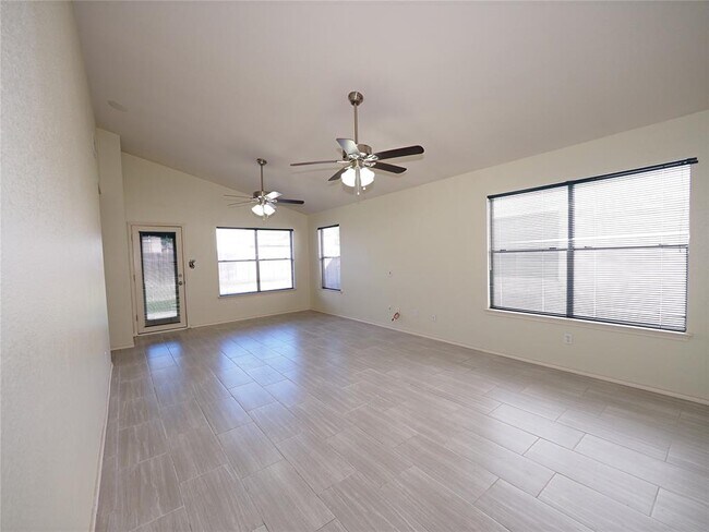 Photo - 1161 Kentra Dr