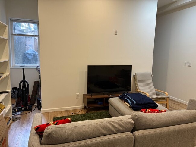 Photo - 737 S 4th St Unit 1A