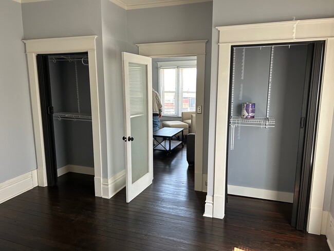 Photo - 725 Michigan St NE Unidad #1